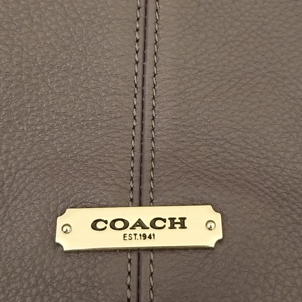 Authentic Coach Purse - Picture 2 of 6